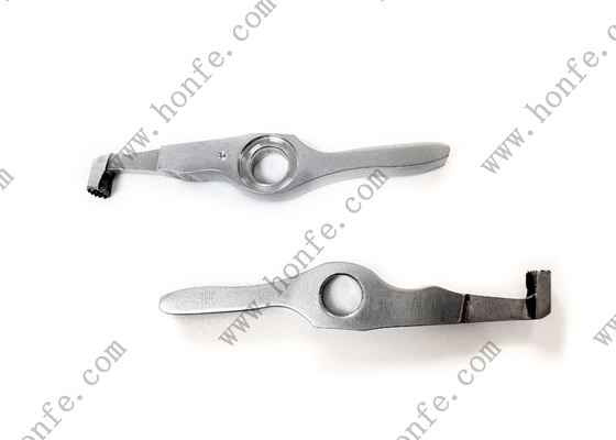 Pinza superiore con svasatura 911319364 D1 1.5*3 Zigrinatura a diamante Ricambi per telaio Sulzer